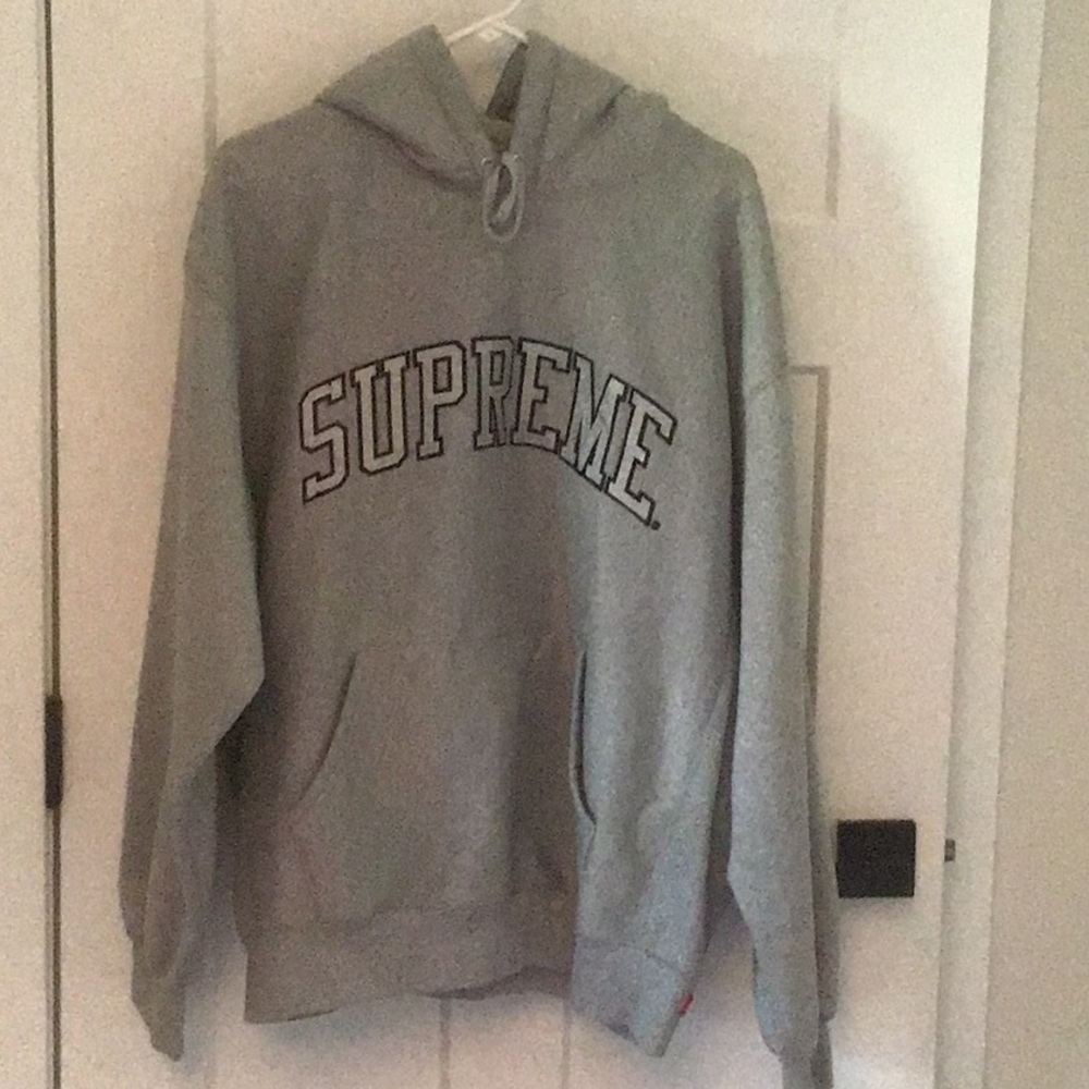 Supreme Gray Sweatshirt Classic Arch Logo Pullover